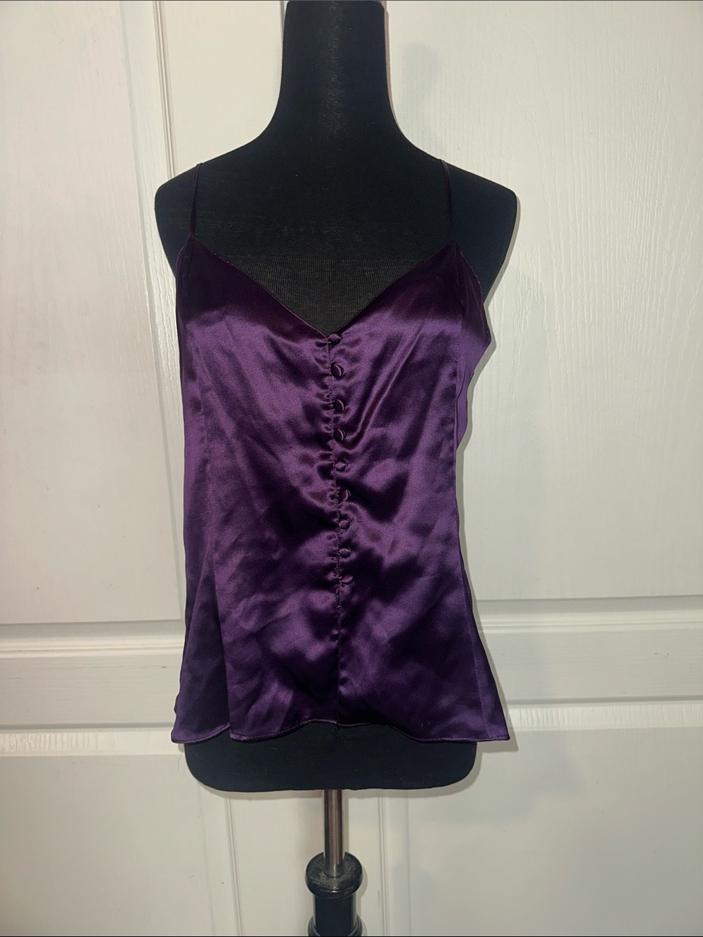 NWT VTG SILK SAKS FIFTH AVENUE Spaghetti-Strap Cami with Button Front